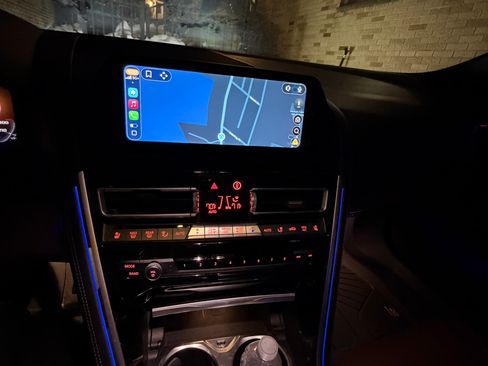 Used 2020 BMW M8 Convertible image 29