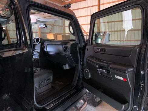 Used 2006 HUMMER H2 image 14
