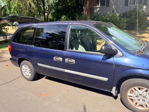 Used 2006 Dodge Grand Caravan SE w/ PWR Convenience Group FWD image 12