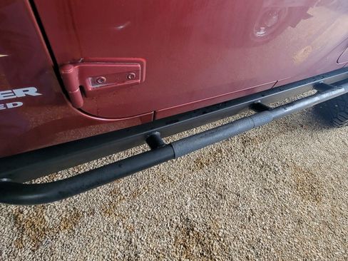 Used 2008 Jeep Wrangler Unlimited Sahara w/ Dual Top Group image 10