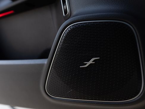 Used 2021 Mercedes-Benz GLB 35 AMG 4MATIC image 10