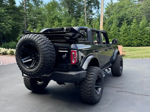 Used 2023 Ford Bronco Outer Banks image 16