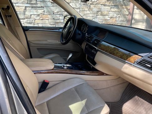 Used 2007 BMW X5 3.0si image 8