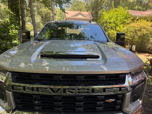 Used 2021 Chevrolet Silverado 2500 LT w/ Convenience Package AWD/4WD image 1