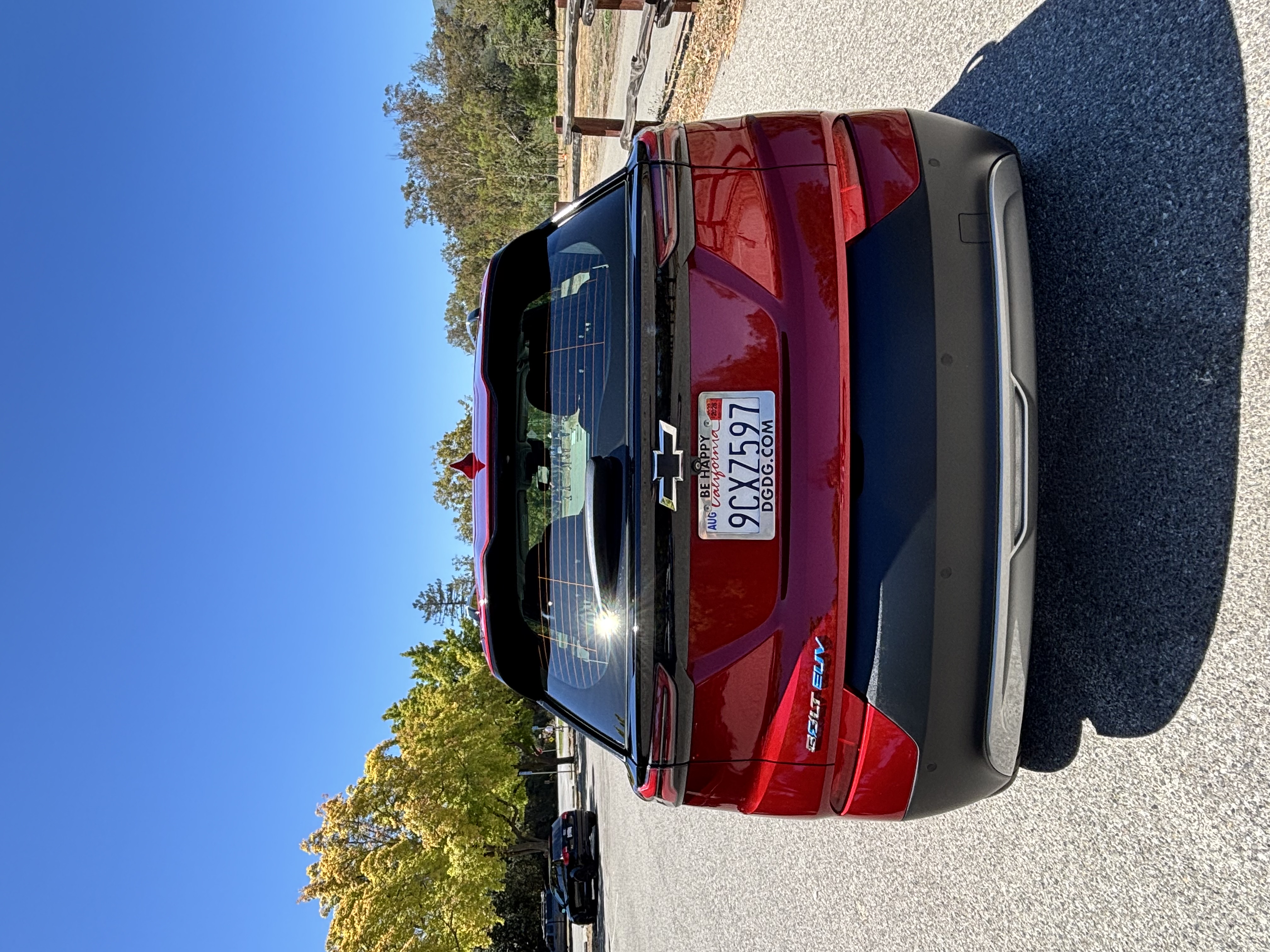 Used 2022 Chevrolet Bolt EUV LT w/ Convenience Package FWD image 16