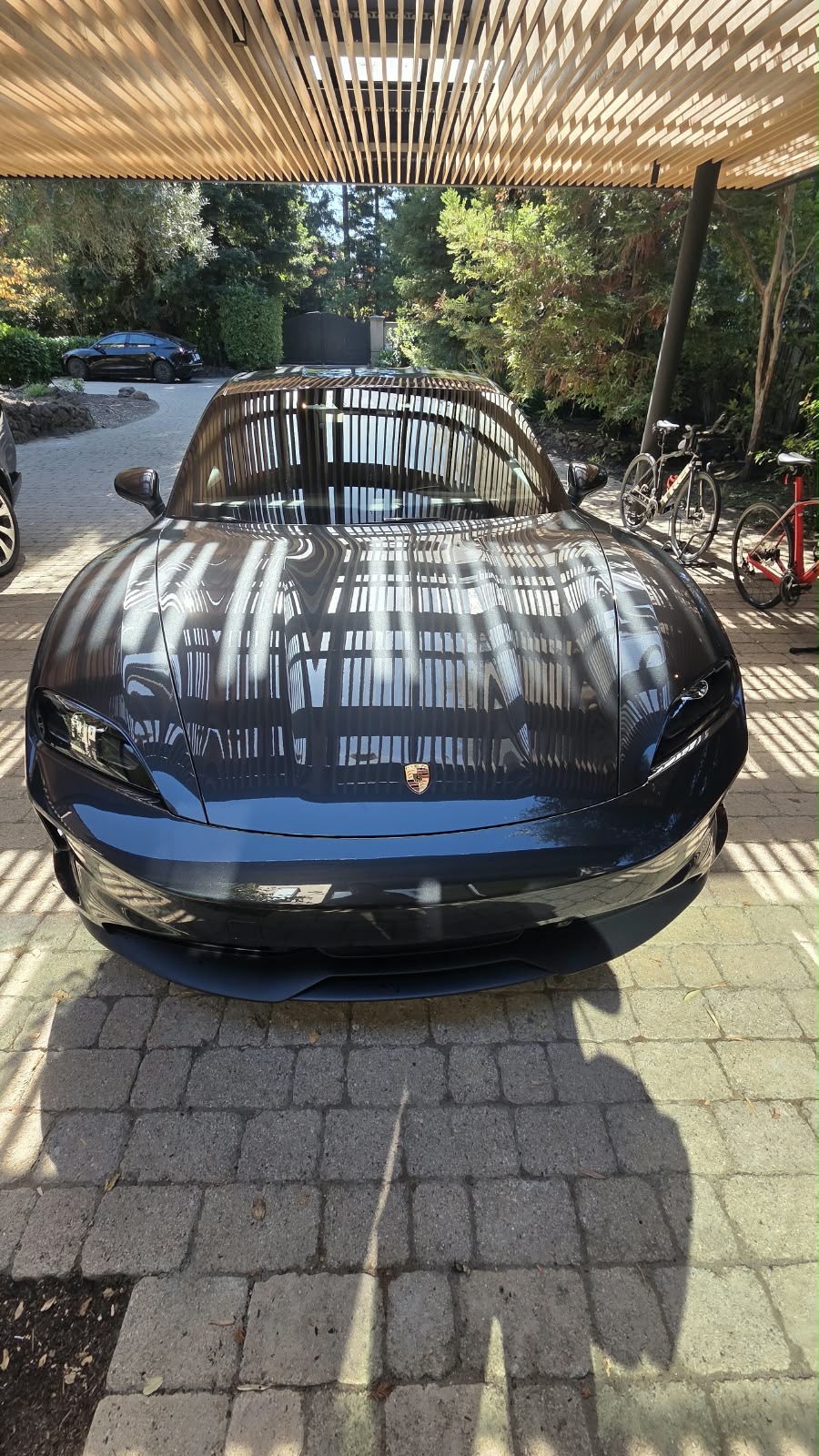 Used 2025 Porsche Taycan AWD/4WD image 4