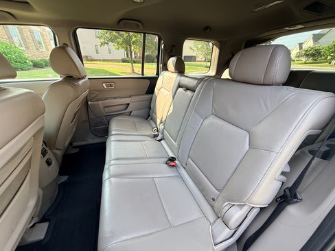 Used 2011 Honda Pilot EX-L image 6