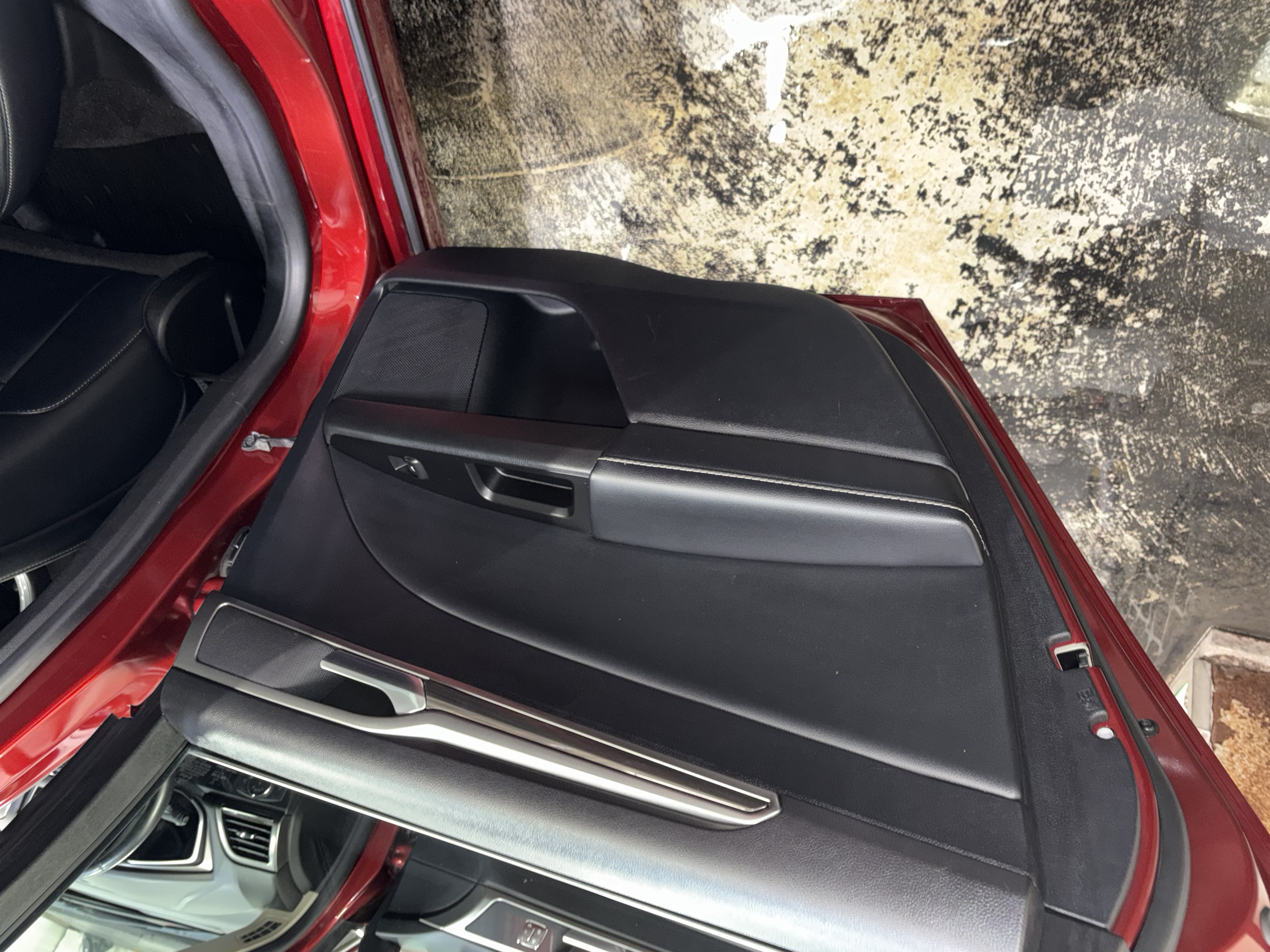 Used 2019 Ford Fusion SEL FWD image 24