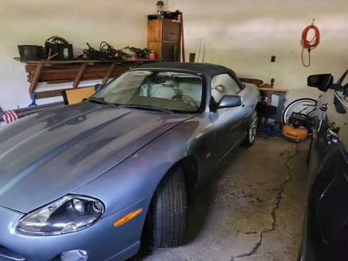 Used 2006 Jaguar XK8 Convertible image 8