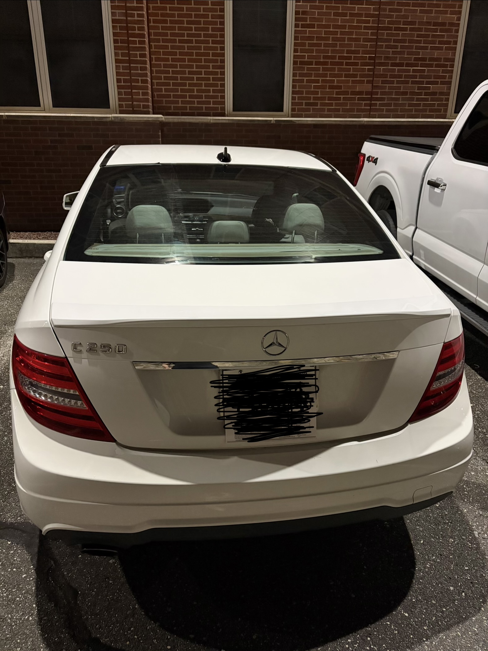 Used 2013 Mercedes-Benz C 250 Sedan image 1
