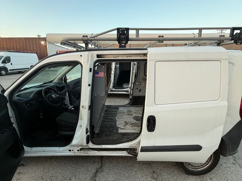 Used 2020 RAM ProMaster City Tradesman image 6