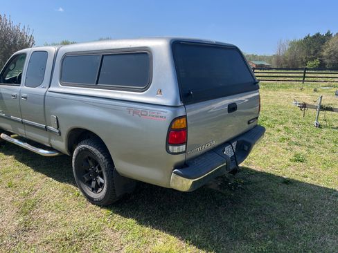 Used 2002 Toyota Tundra SR5 image 5