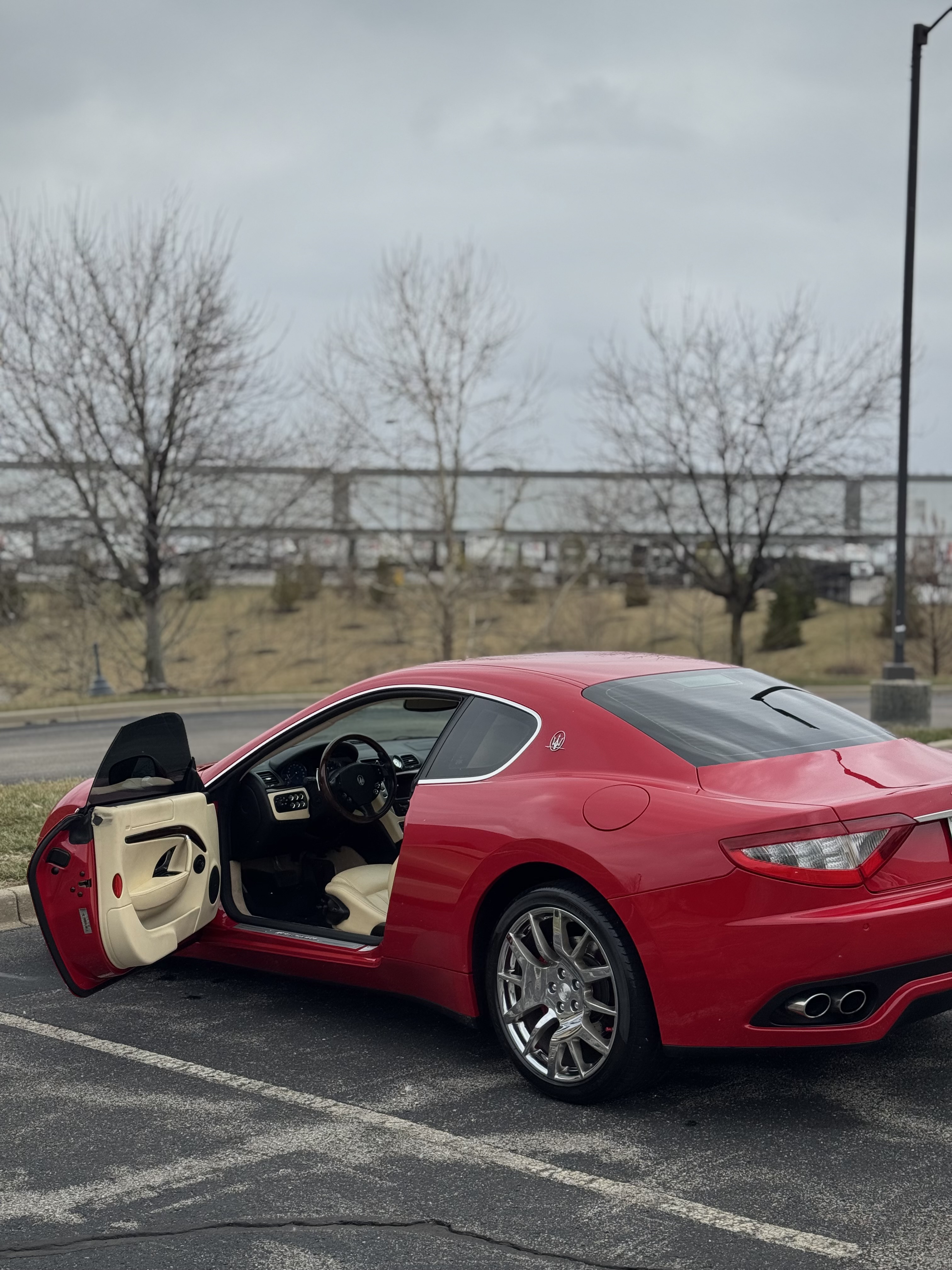 Used 2008 Maserati GranTurismo Coupe RWD image 4