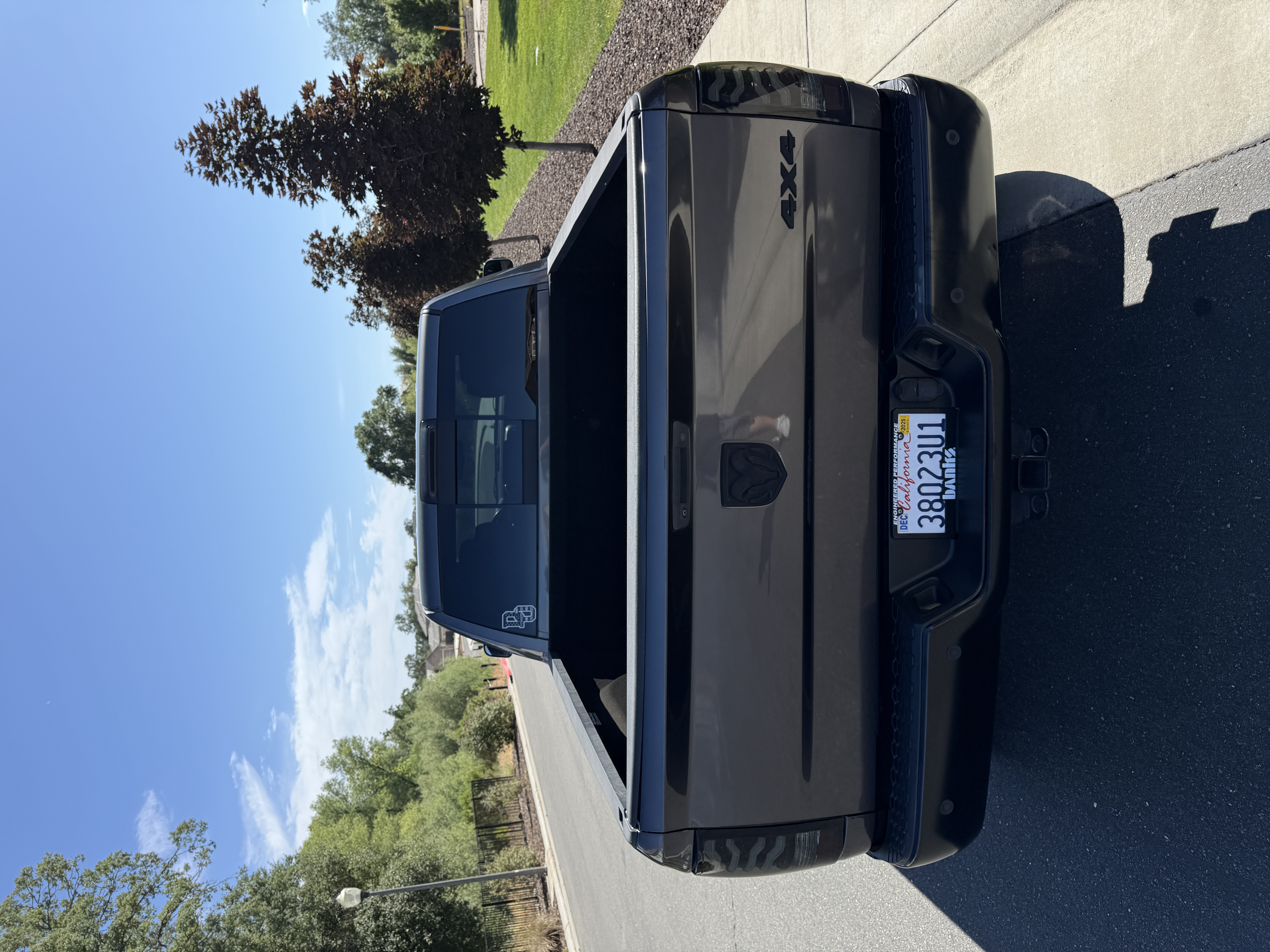 Used 2015 RAM 2500 Laramie AWD/4WD image 10