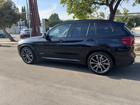 Used 2018 BMW X3 xDrive30i w/ M Sport Package image 2