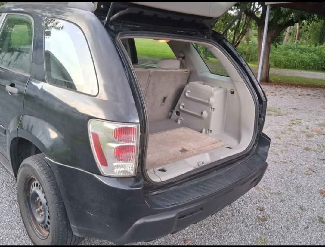 Used 2006 Chevrolet Equinox LS FWD image 4
