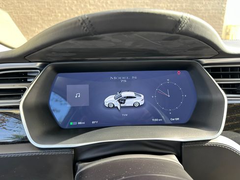 Used 2016 Tesla Model S 75 image 15