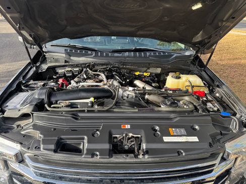 Used 2019 Ford F350 Lariat w/ Lariat Ultimate Package image 6