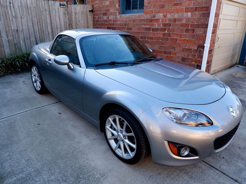 Used 2012 MAZDA MX-5 Miata Grand Touring w/ Premium Pkg image 5