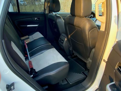 Used 2013 Ford Edge SEL image 6