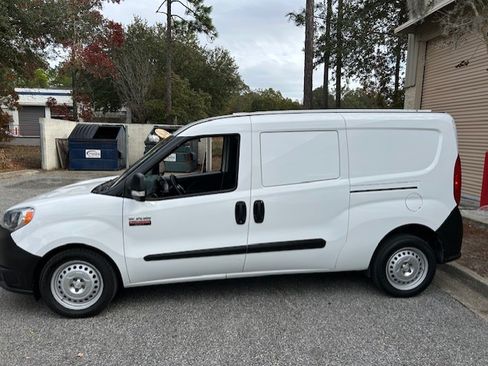 Used 2019 RAM ProMaster City Tradesman image 1