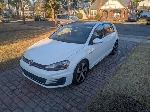 Used 2015 Volkswagen GTI Autobahn w/ Lighting Package (SEL) image 6
