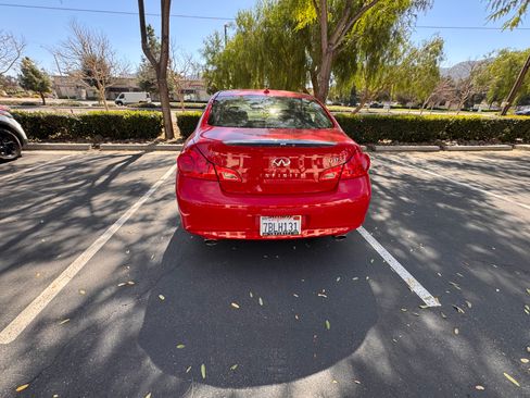 Used 2013 INFINITI G37 Journey w/ Premium Pkg image 2