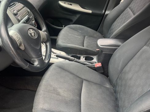 Used 2010 Toyota Corolla S image 10