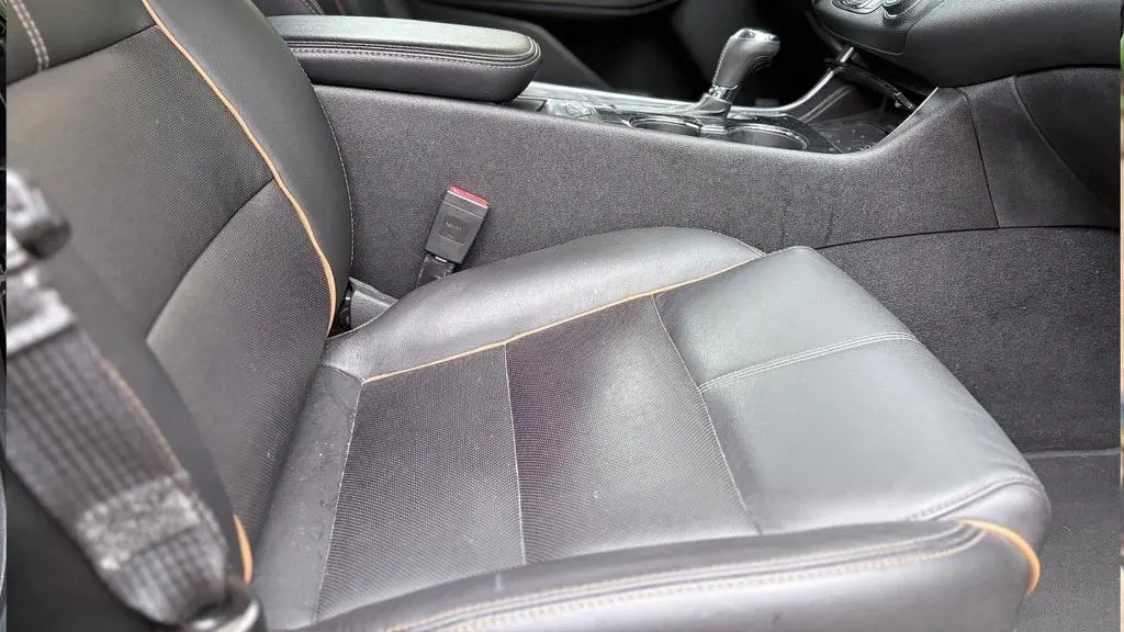 Used 2018 Chevrolet Impala Premier FWD image 11