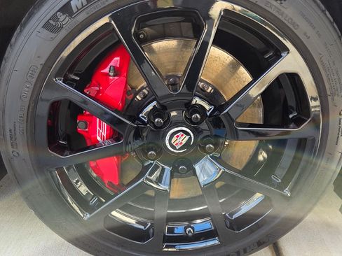 Used 2015 Cadillac CTS V image 13