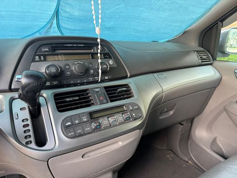 Used 2010 Honda Odyssey EX-L image 11