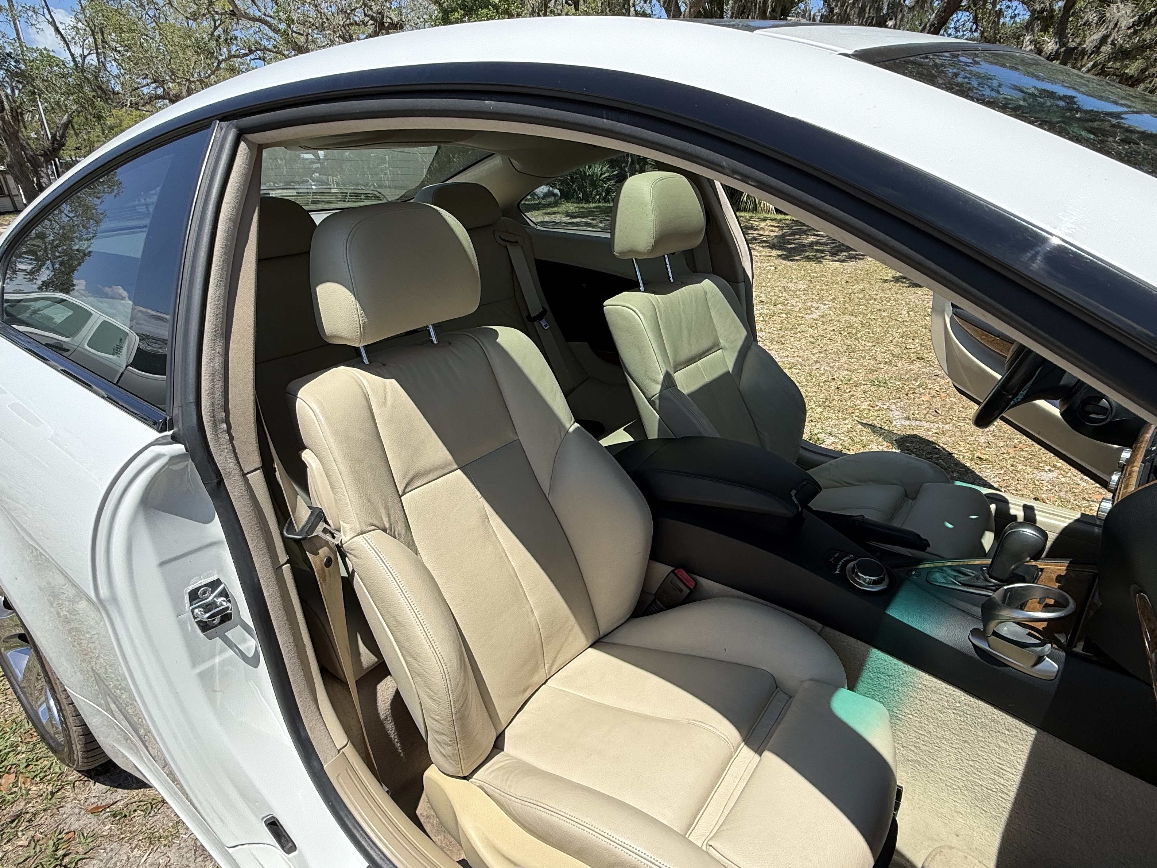 Used 2006 BMW 650i Coupe RWD image 15