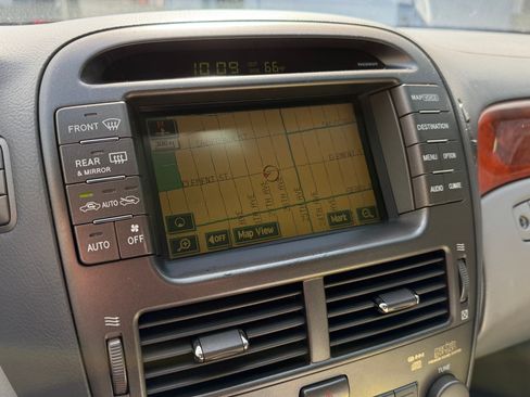 Used 2005 Lexus LS 430 image 14