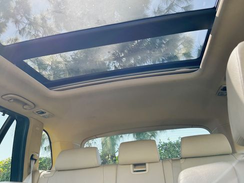 Used 2011 BMW X5 xDrive35i image 10