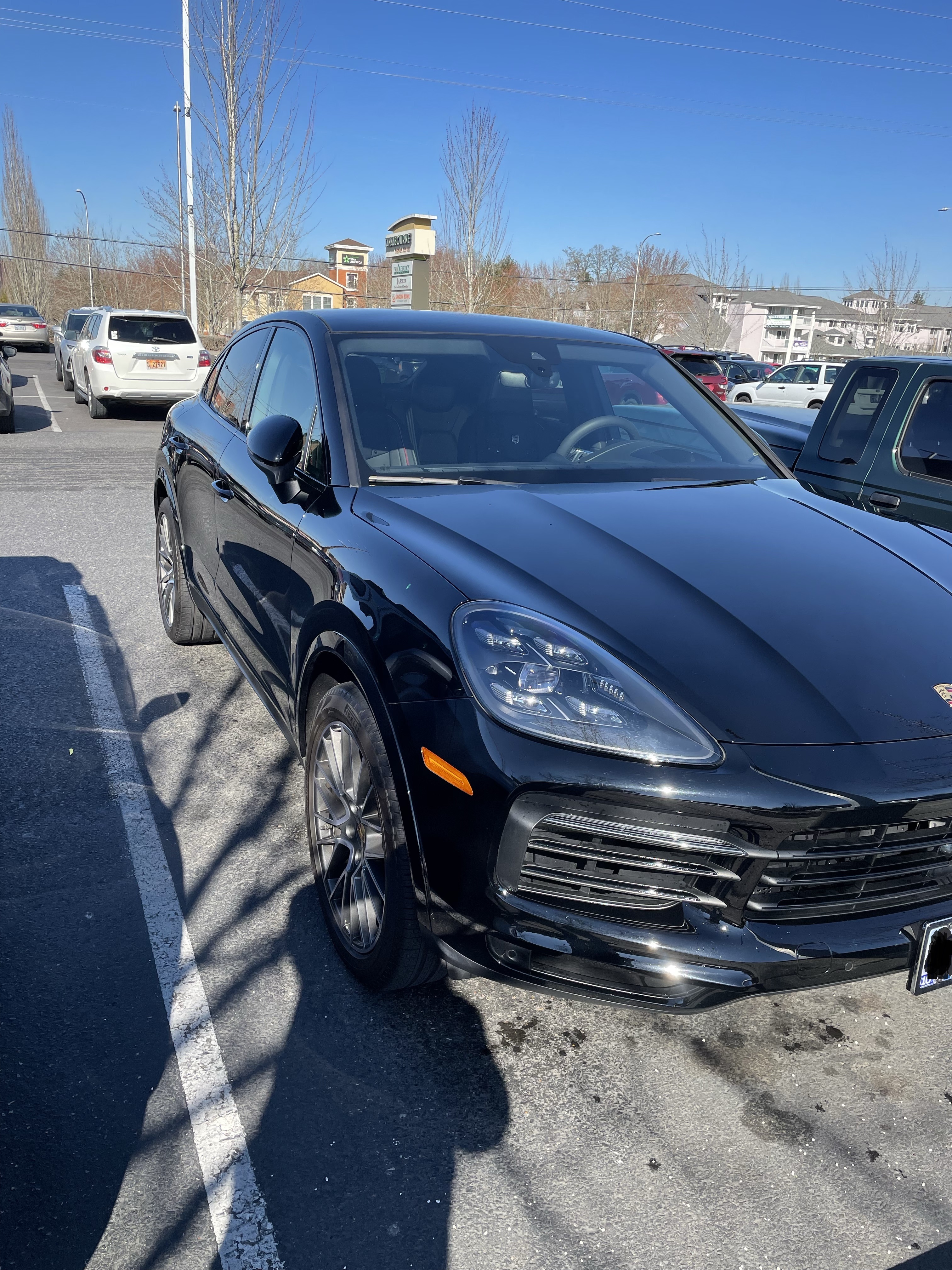Used 2020 Porsche Cayenne AWD/4WD image 22