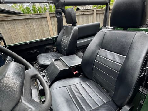 Used 1995 Land Rover Defender 90 image 10