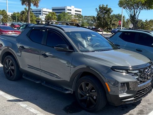 Used 2024 Hyundai Santa Cruz Night image 2