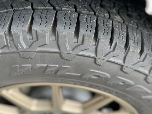 Used 2010 Subaru Forester 2.5XT Limited image 23