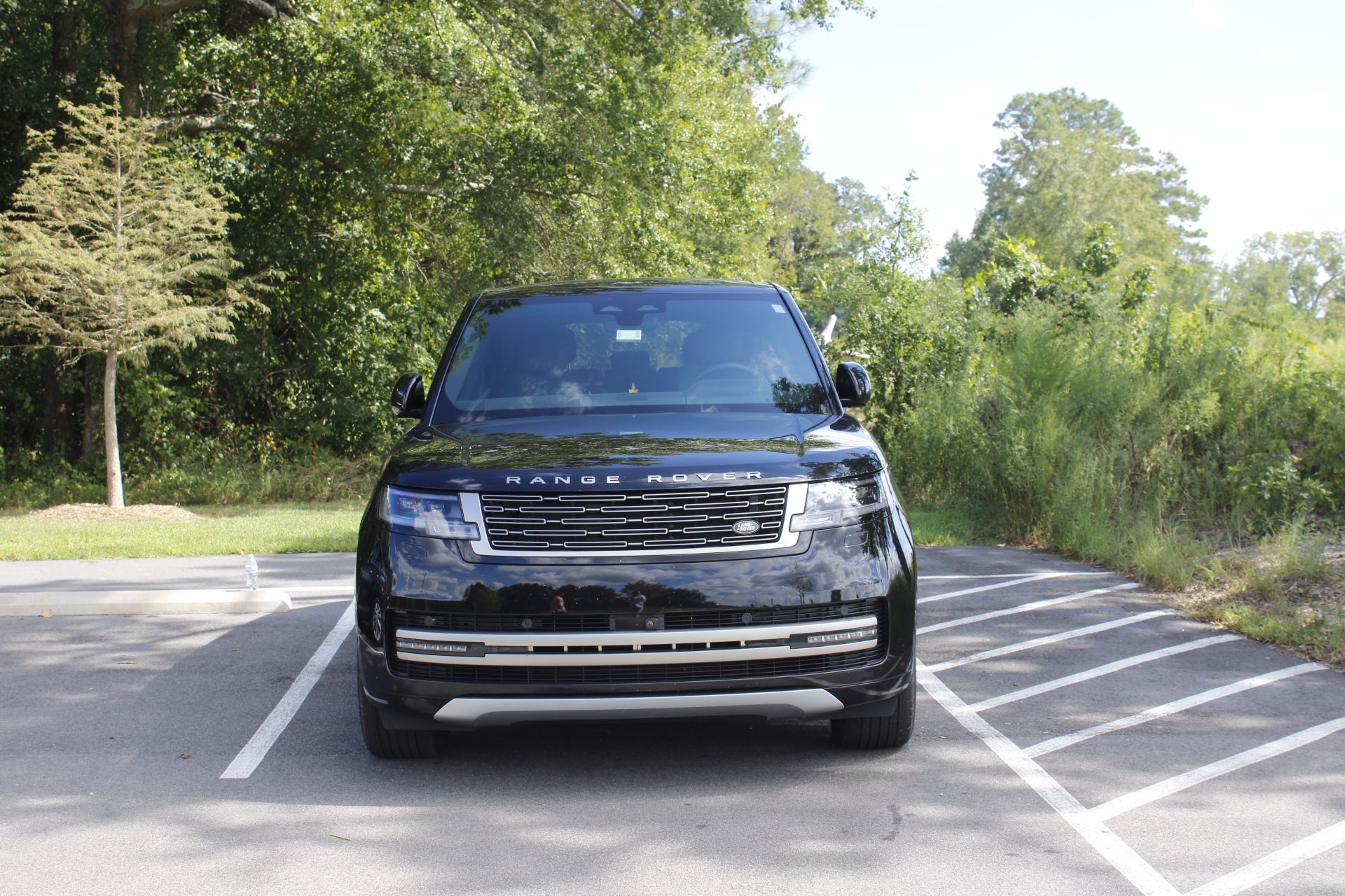 Used 2024 Land Rover Range Rover Long Wheelbase SE AWD/4WD image 11