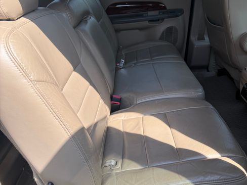 Used 2002 Ford Excursion Limited AWD/4WD image 9