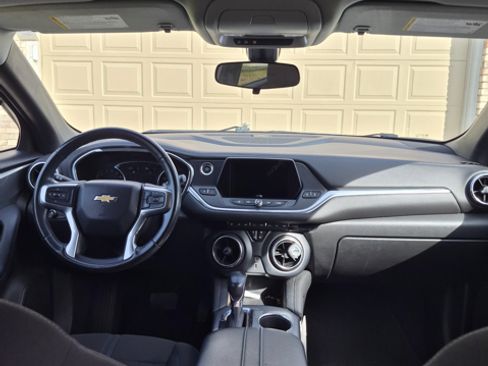 Used 2020 Chevrolet Blazer LT image 10