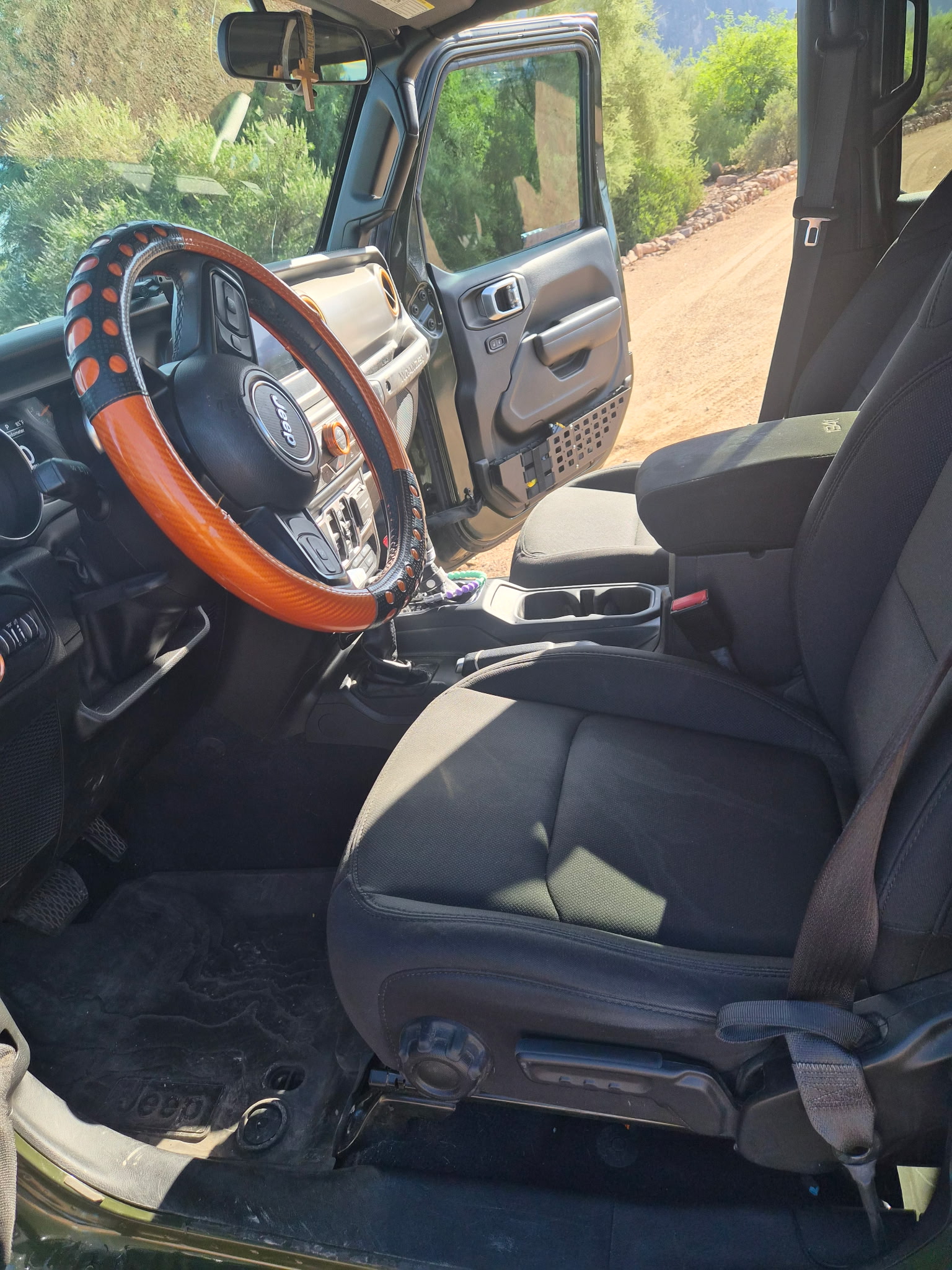 Used 2022 Jeep Wrangler Unlimited Sport AWD/4WD image 14