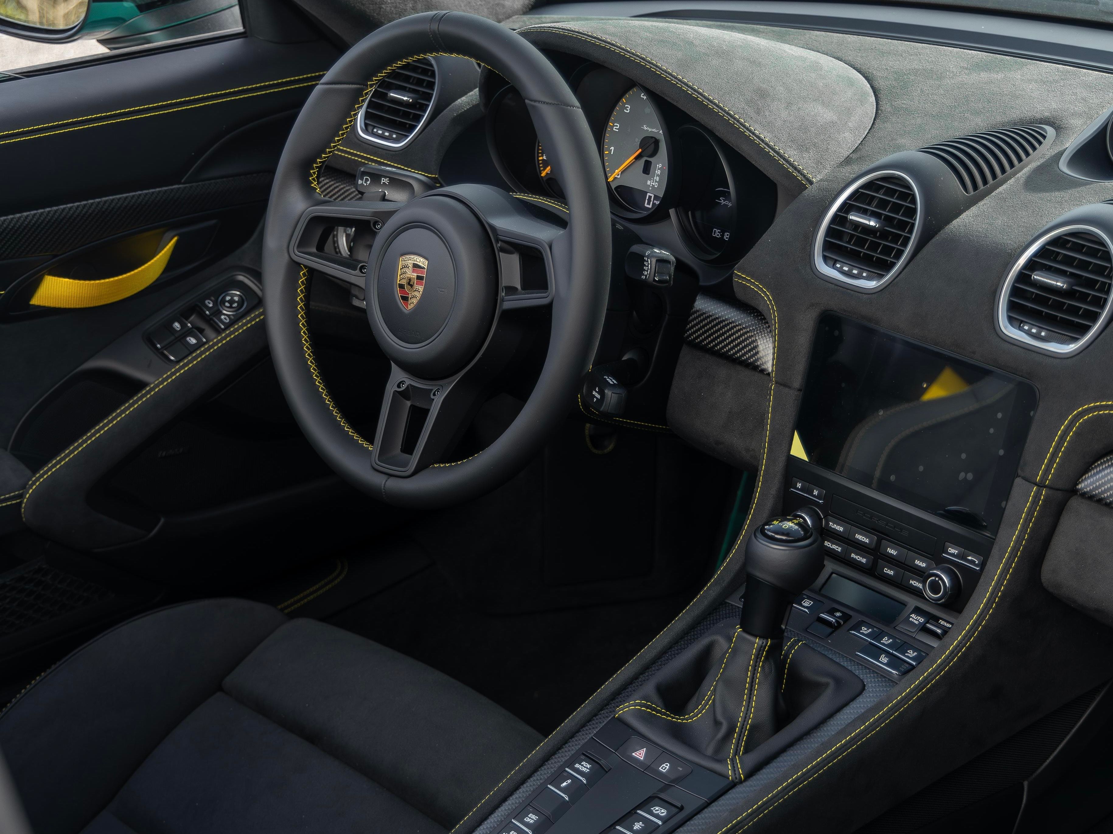 Used 2024 Porsche 718 Boxster Spyder RS RWD image 5