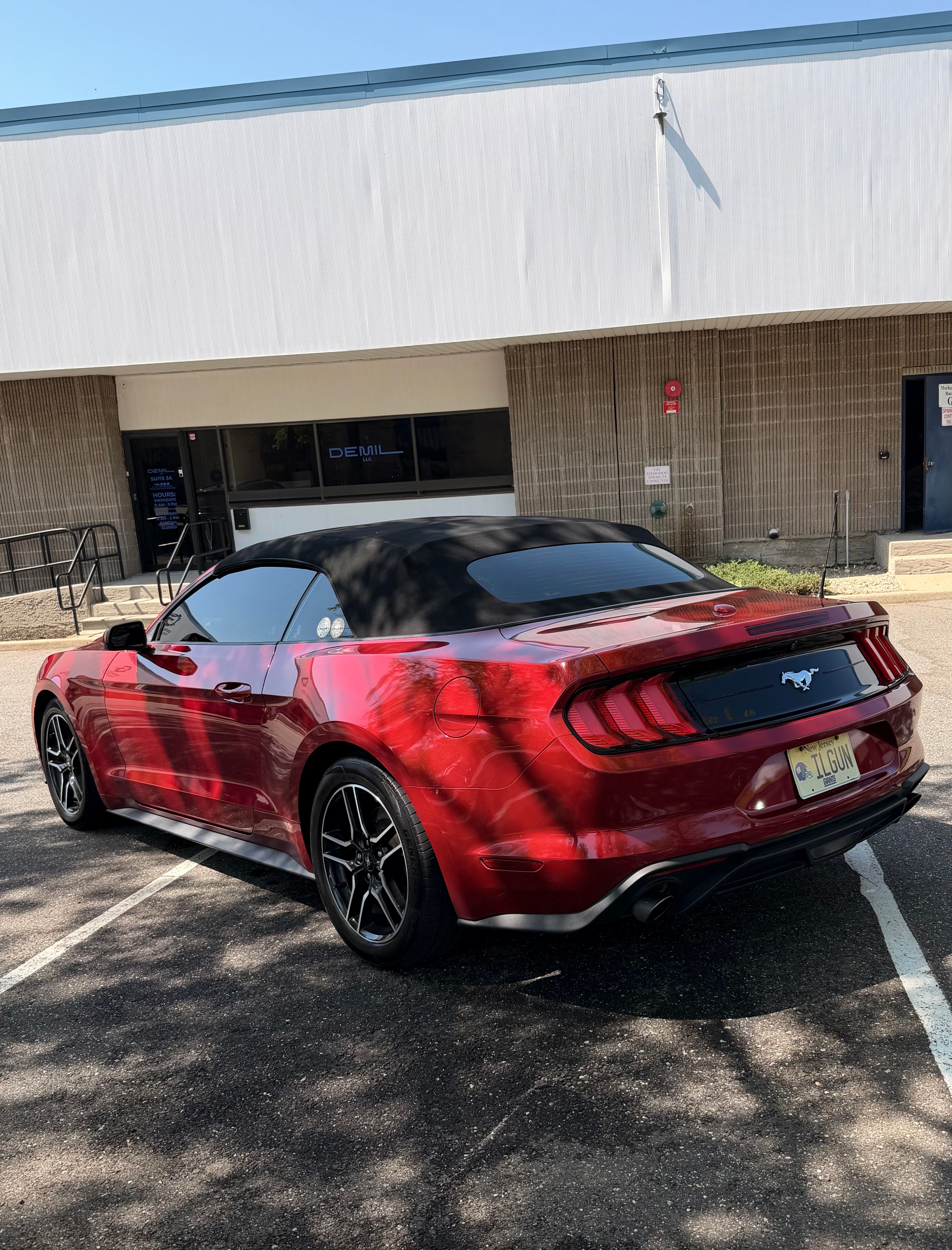 Used 2021 Ford Mustang Convertible w/ Equipment Group 101A RWD image 2