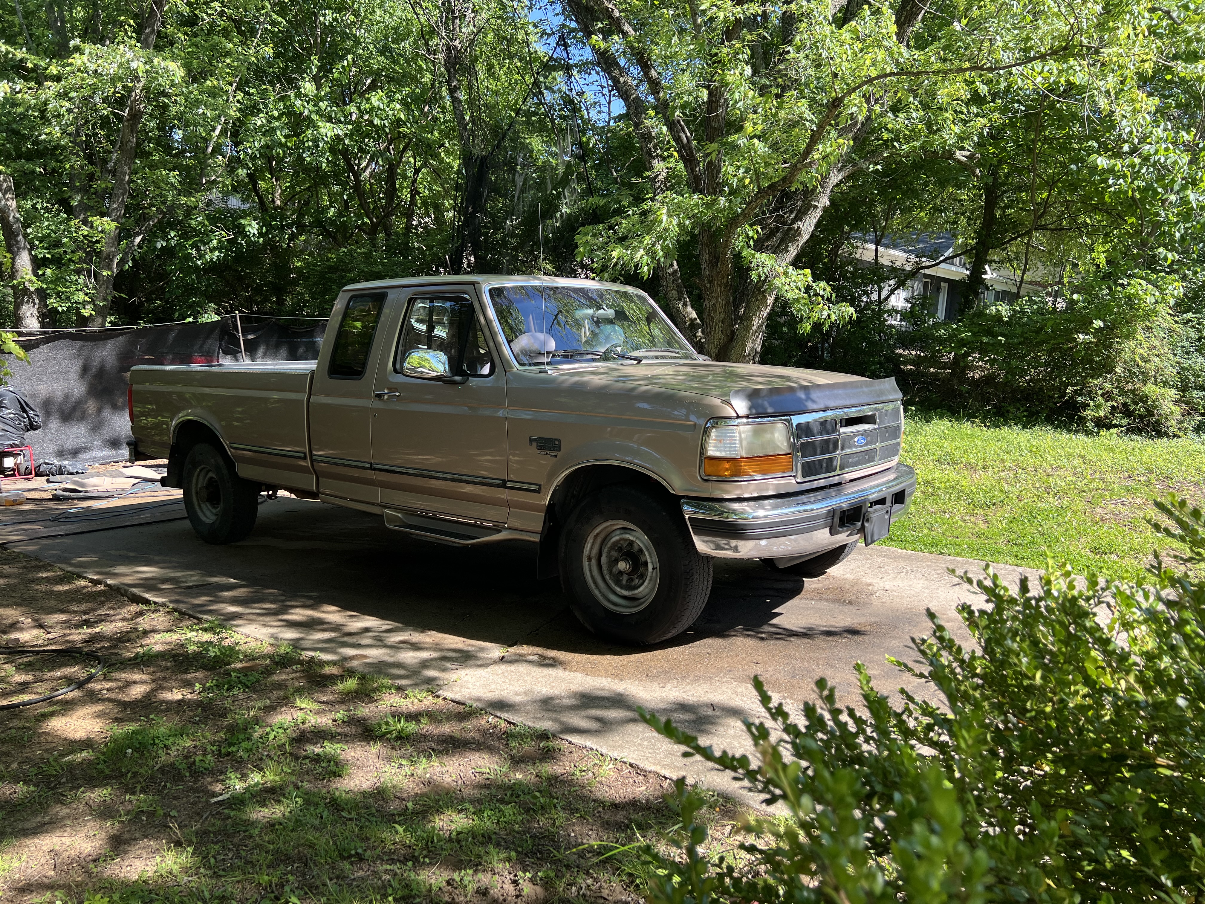 Used 1997 Ford F250 2WD SuperCab Heavy Duty image 2