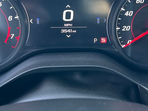 Used 2021 Chevrolet Camaro SS image 20