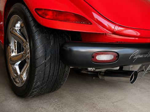 Used 2000 Plymouth Prowler RWD image 4