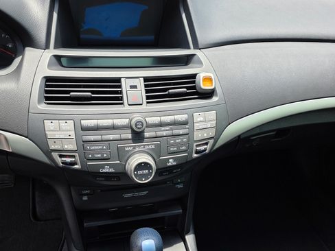 Used 2010 Honda Accord EX-L image 12