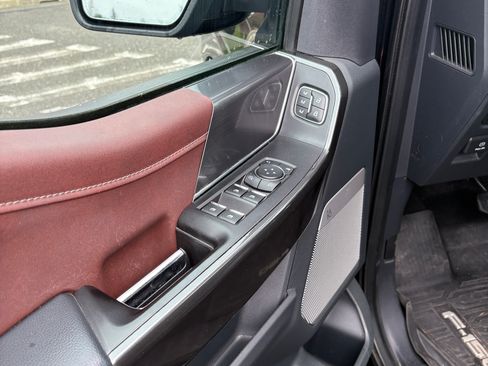 Used 2021 Ford F150 Lariat w/ Equipment Group 502A High image 12