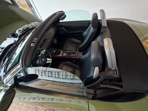 Used 2004 BMW Z4 3.0i RWD image 20